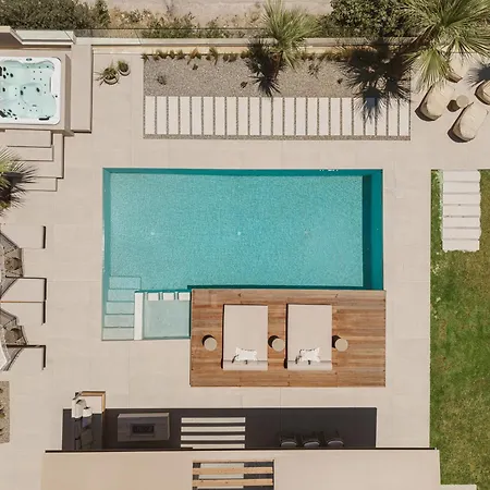 Villa Niolos I